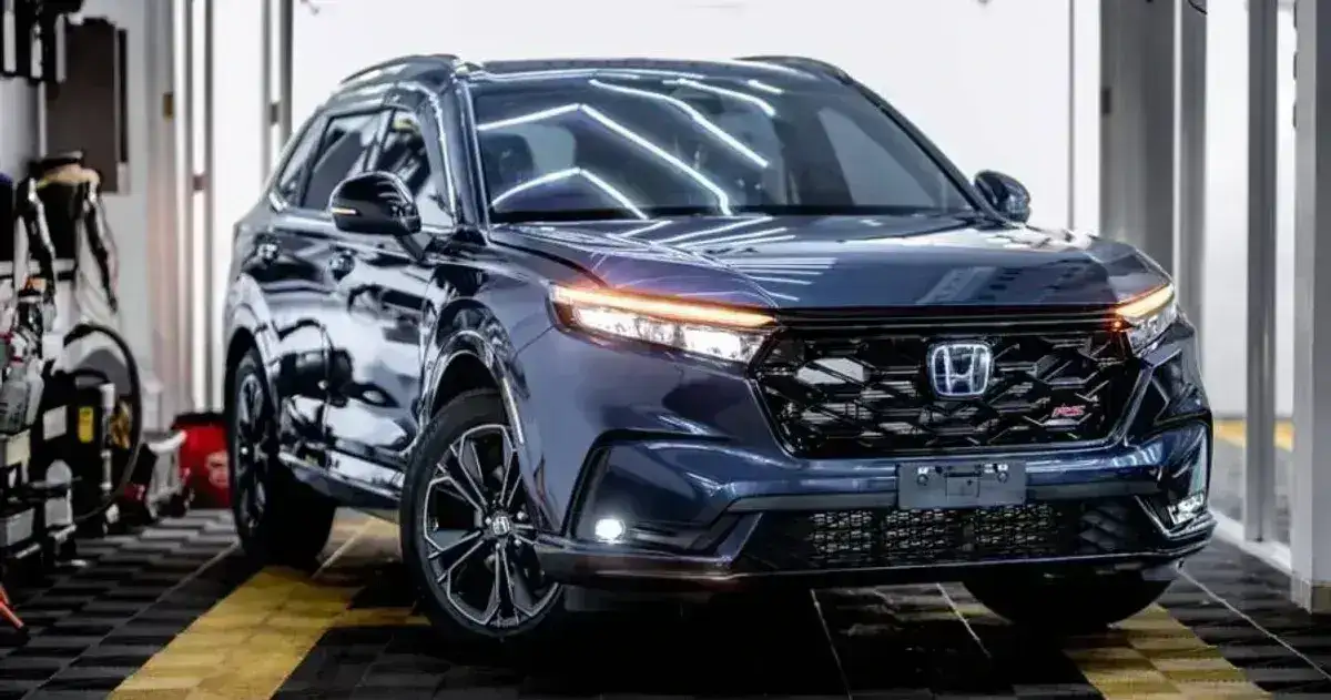 2025 Honda CR-V: A Refined and Electrified Evolution