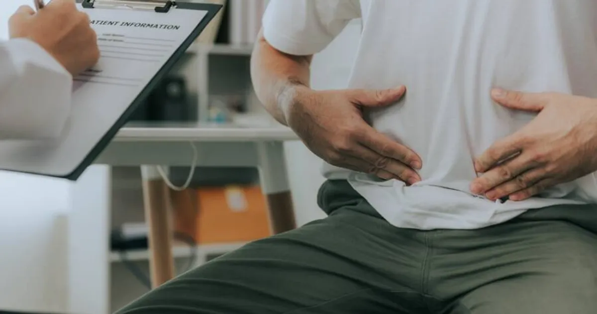 Signs of Crohn's Disease & Why It's Important to Pay Attention to Them