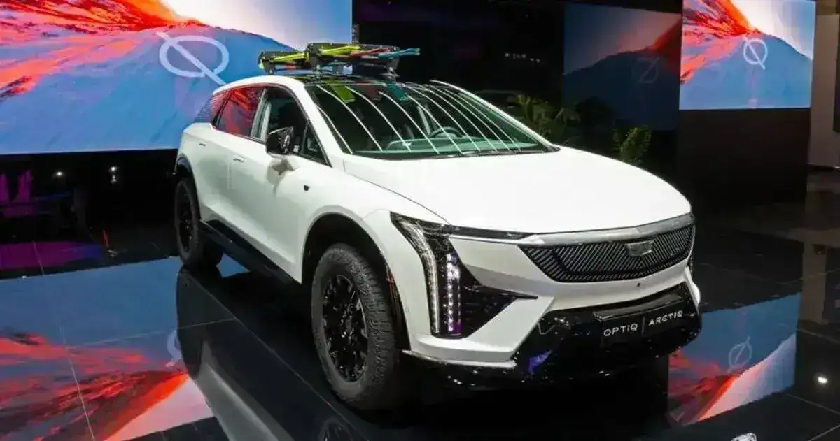 The New 2025 Cadillac OPTIQ: Luxury Meets Electric Innovation